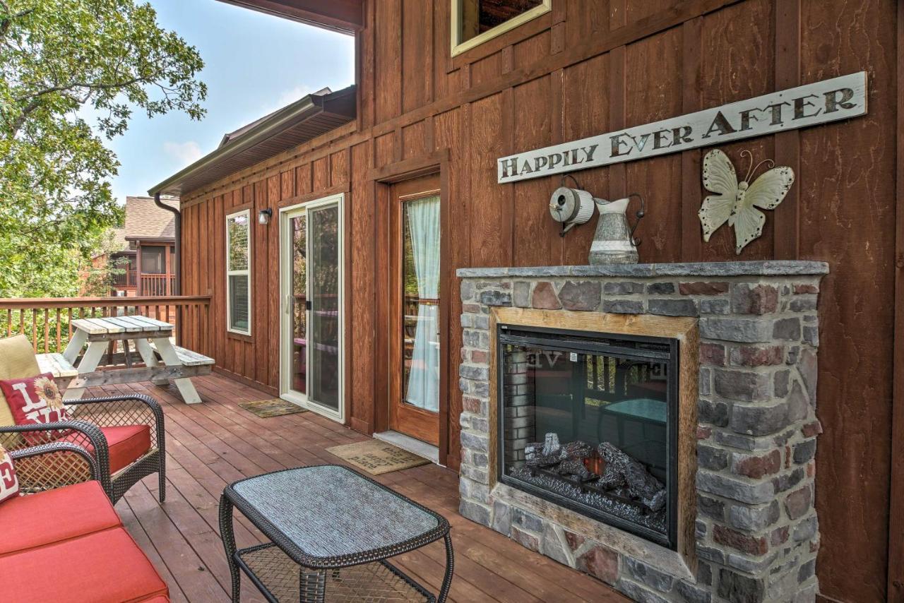 Branson West Cabin With Pool Access And Golfing Exteriér fotografie